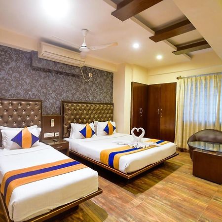 Hotel N S International Kalkutta Kültér fotó