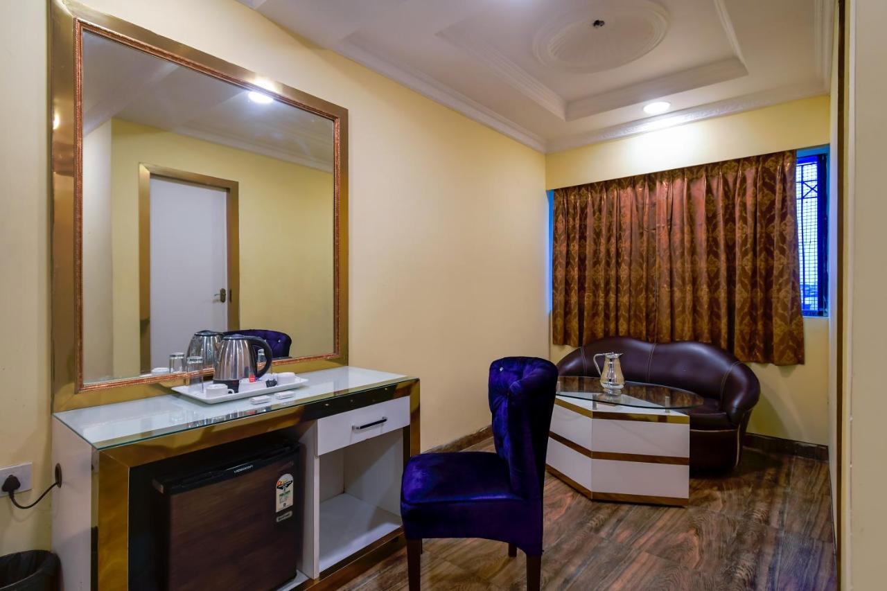 Hotel N S International Kalkutta Kültér fotó