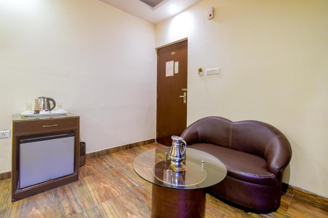 Hotel N S International Kalkutta Kültér fotó